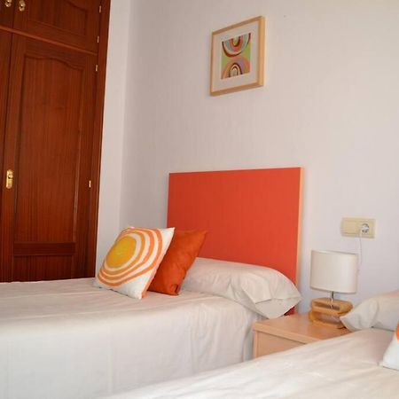 Precioso Apartamento En Primera Linea De Playa En Калета-де-Велес Екстер'єр фото